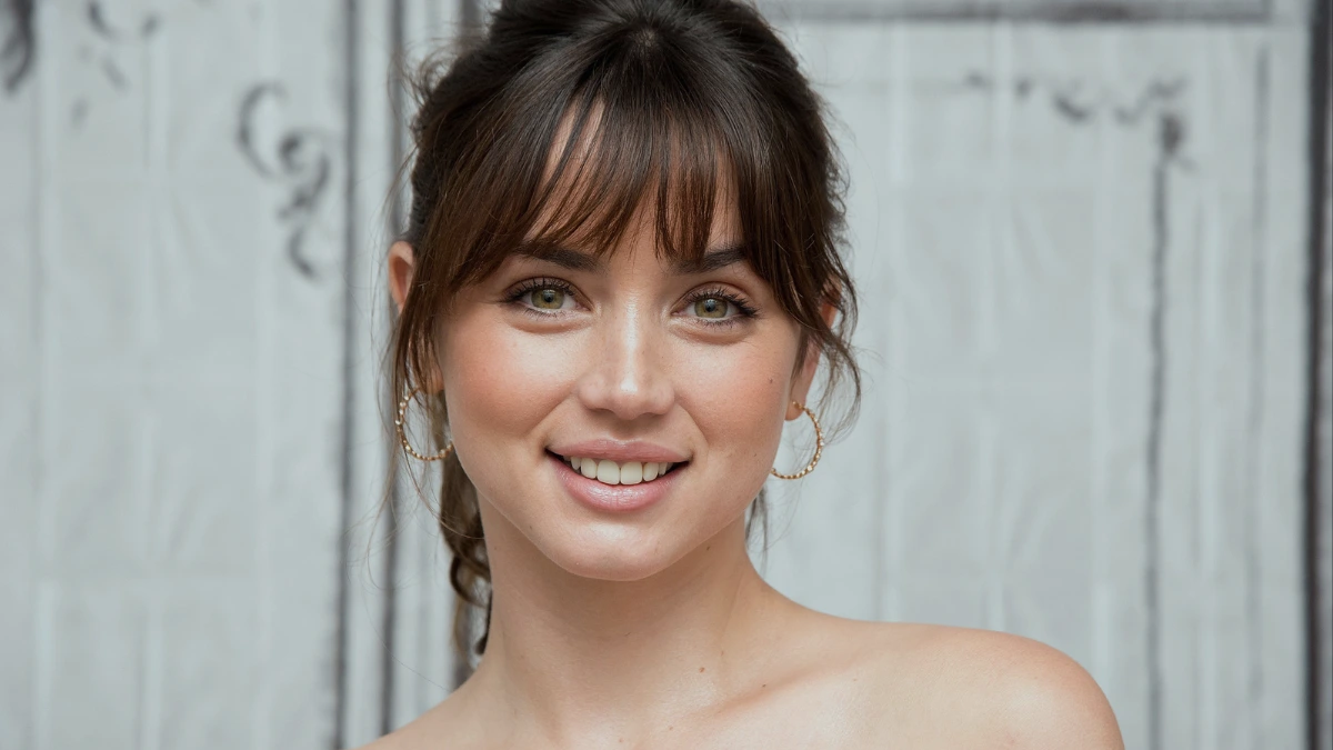 ana armas biografie